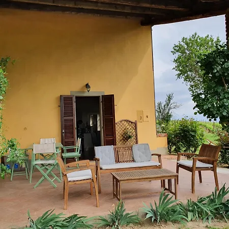 Apartment Country House Mimosa - Relax In Jacuzzi Tra I Vigneti Fubine