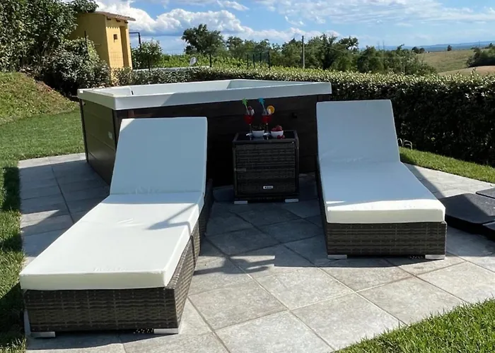 Mimosa - Relax In Jacuzzi Tra I Vigneti * Quargnento
